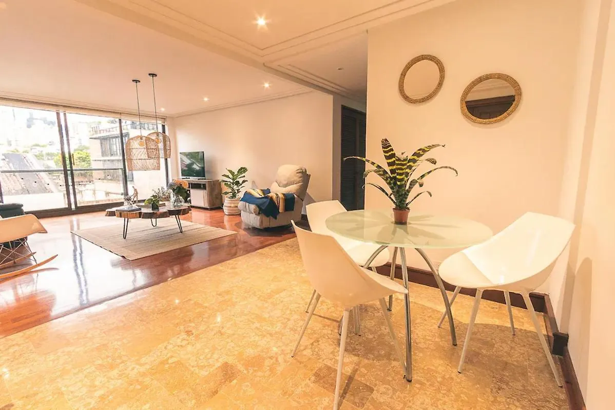 Apartment Elegante Habitacion Bano Compartido En Poblado -A7 Medellin Colombia
